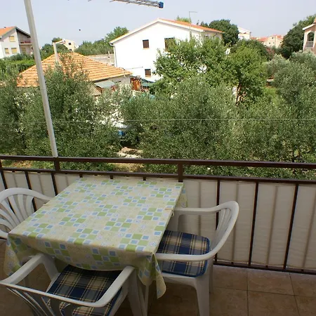 4234c * Vodice